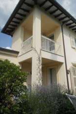 Foto Villa bifamiliare in vendita a Forte Dei Marmi