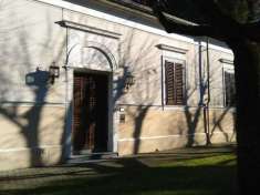 Foto Villa bifamiliare in vendita a Forte Dei Marmi