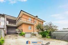 Foto Villa bifamiliare in vendita a Fossano