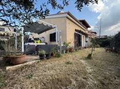 Foto Villa bifamiliare in vendita a Frascati