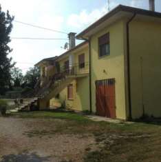 Foto Villa bifamiliare in vendita a Gavello