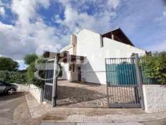 Foto Villa bifamiliare in vendita a Giugliano In Campania