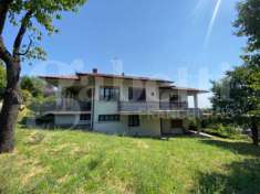 Foto Villa bifamiliare in vendita a Guiglia - 12 locali 530mq