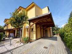 Foto Villa bifamiliare in vendita a Imola - 10 locali 282mq