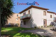 Foto Villa bifamiliare in vendita a Loreto