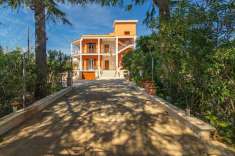 Foto Villa bifamiliare in vendita a Molfetta