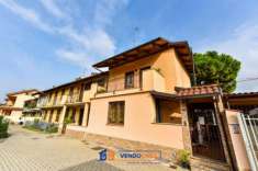 Foto Villa bifamiliare in vendita a Moncalieri - 6 locali 233mq