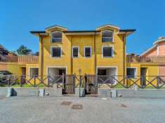 Foto Villa bifamiliare in vendita a Morlupo - 5 locali 180mq