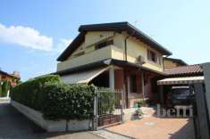 Foto Villa bifamiliare in vendita a Olgiate Olona