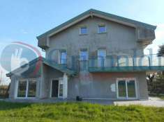 Foto Villa bifamiliare in vendita a Padova
