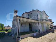 Foto Villa bifamiliare in vendita a Porto Viro