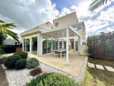 Foto Villa bifamiliare in vendita a Ragusa - 4 locali 130mq