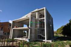 Foto Villa bifamiliare in vendita a Ragusa