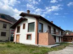 Foto Villa bifamiliare in vendita a Revello