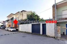 Foto Villa bifamiliare in vendita a San Nicola La Strada