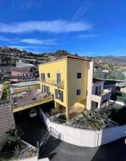 Foto Villa bifamiliare in vendita a Sanremo