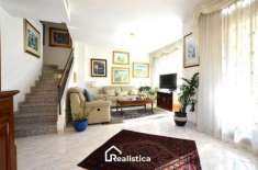 Foto Villa bifamiliare in vendita a Selargius - 5 locali 155mq