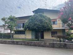 Foto Villa bifamiliare in vendita a Seriate