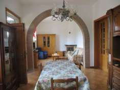 Foto Villa bifamiliare in vendita a Siena