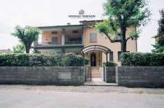 Foto Villa bifamiliare in vendita a Soragna