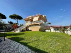 Foto Villa bifamiliare in vendita a Terracina