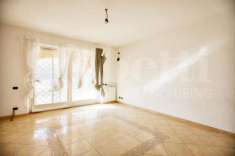 Foto Villa bifamiliare in vendita a Tivoli - 6 locali 219mq