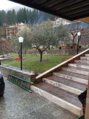 Foto Villa bifamiliare in vendita a Vallinfreda
