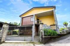 Foto Villa bifamiliare in vendita a Venegono Inferiore