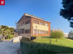 Foto Villa bifamiliare in vendita a Vittuone
