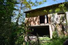 Foto Villa di 119 m con 5 locali in vendita a Marzabotto