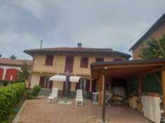 Foto Villa di 150 m con 4 locali in vendita a Costigliole d'Asti