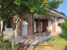 Foto Villa di 150 m con 5 locali e box auto in vendita a Rivara