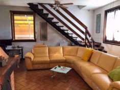Foto Villa di 154 m con 5 locali in vendita a Roncaro
