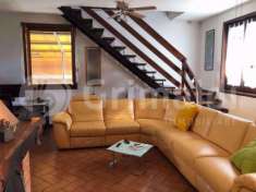 Foto Villa di 154 m con 5 locali in vendita a Roncaro