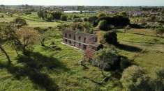 Foto VILLA di 16 vani e di 320 mq (CAMAIORE - Tra Capezzano Pianore e Lido di Camaiore) rif. 423/V