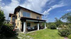 Foto Villa di 180 m con pi di 5 locali e box auto in vendita a Biella