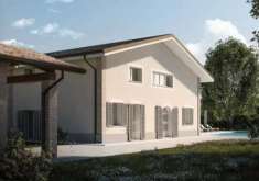 Foto Villa di 184 m con pi di 5 locali e box auto in vendita a Cento