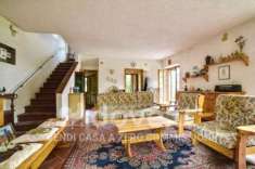 Foto Villa di 192 m con 4 locali in vendita a Castel del Rio [rif. DV-11011]