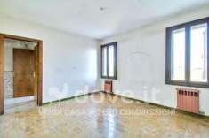 Foto Villa di 200 m con 4 locali e posto auto in vendita a Sanguinetto [rif. DV-10307]