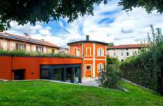 Foto Villa di 200 m con 5 locali e box auto doppio in vendita a Fino Mornasco