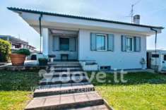 Foto Villa di 200 m con 5 locali e box auto in vendita a Orio Litta [rif. DV-9199]