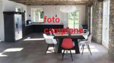 Foto Villa di 221 m con 4 locali e box auto doppio in vendita a Cosio Valtellino