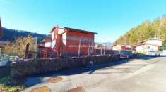 Foto Villa di 230 m con 5 locali e box auto doppio in vendita a Onore