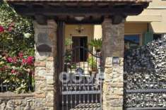 Foto Villa di 270 m con pi di 5 locali e box auto doppio in vendita a Sarteano