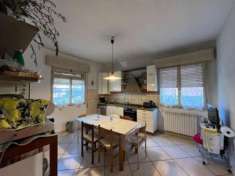 Foto Villa di 270 m con pi di 5 locali e box auto in vendita a Carpi