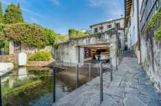 Foto Villa di 400 m con 5 locali in vendita a Tremezzina