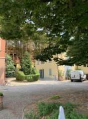Foto Villa di 400 m con pi di 5 locali e posto auto in vendita a Campagnola Emilia