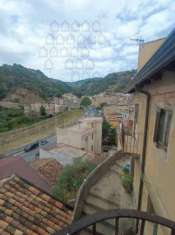 Foto VILLA di 5 vani e di 150 mq (MESSINA) rif. 2VS17216