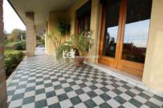Foto VILLA di 5 vani e di 296 mq (FARRA DI SOLIGO) rif. AS60