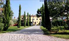Foto Villa di 575 m con pi di 5 locali e box auto doppio in vendita a San Martino Buon Albergo